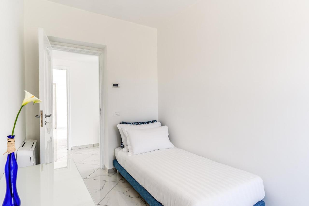 Villa Rusinella Minimalist Retreat With Sea Views Massa Lubrense Zewnętrze zdjęcie